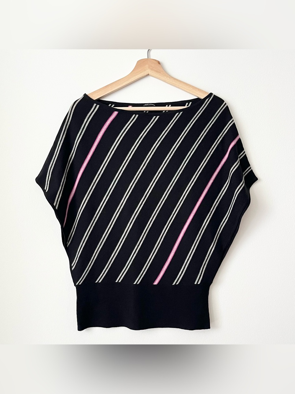 Club Monaco Women's OTS Knit Top Sweater Black White Stripes Size S Merino Wool